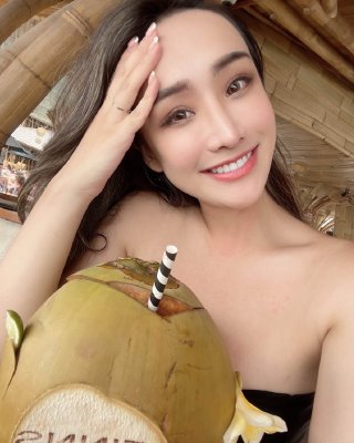周鈺珊封面
